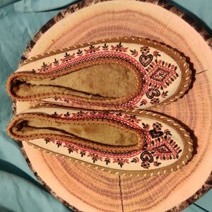 Free People embroidered flats 8